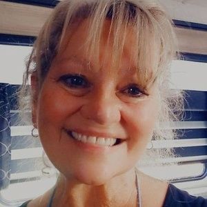 Meet your Posher, Rhonda